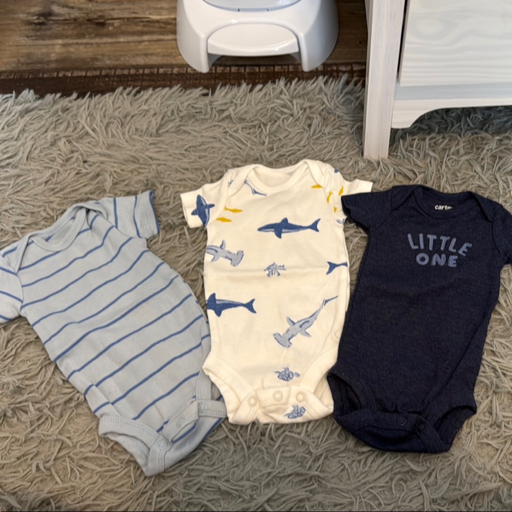 Set of 3 Baby Bodysuits in Blue and White
